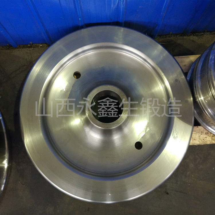 重型起重機(jī)車輪鍛件