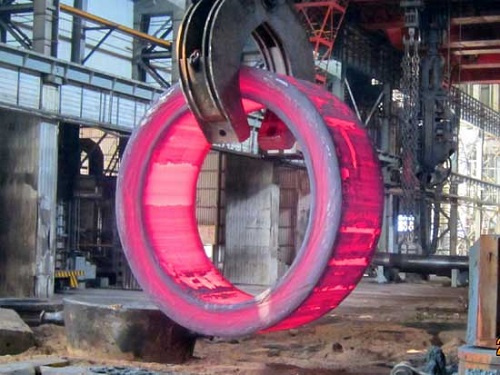 重型鍛件鍛造過(guò)程